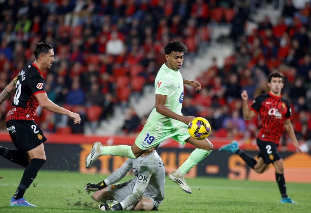 Soi kèo Barcelona vs Mallorca